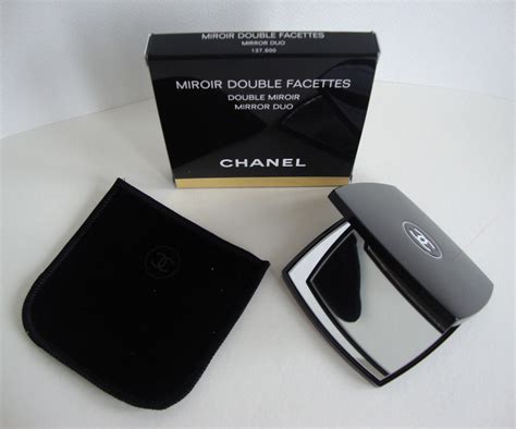 chanel makeup mirror compact